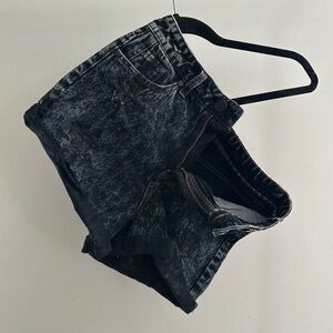 High Waisted Jeans